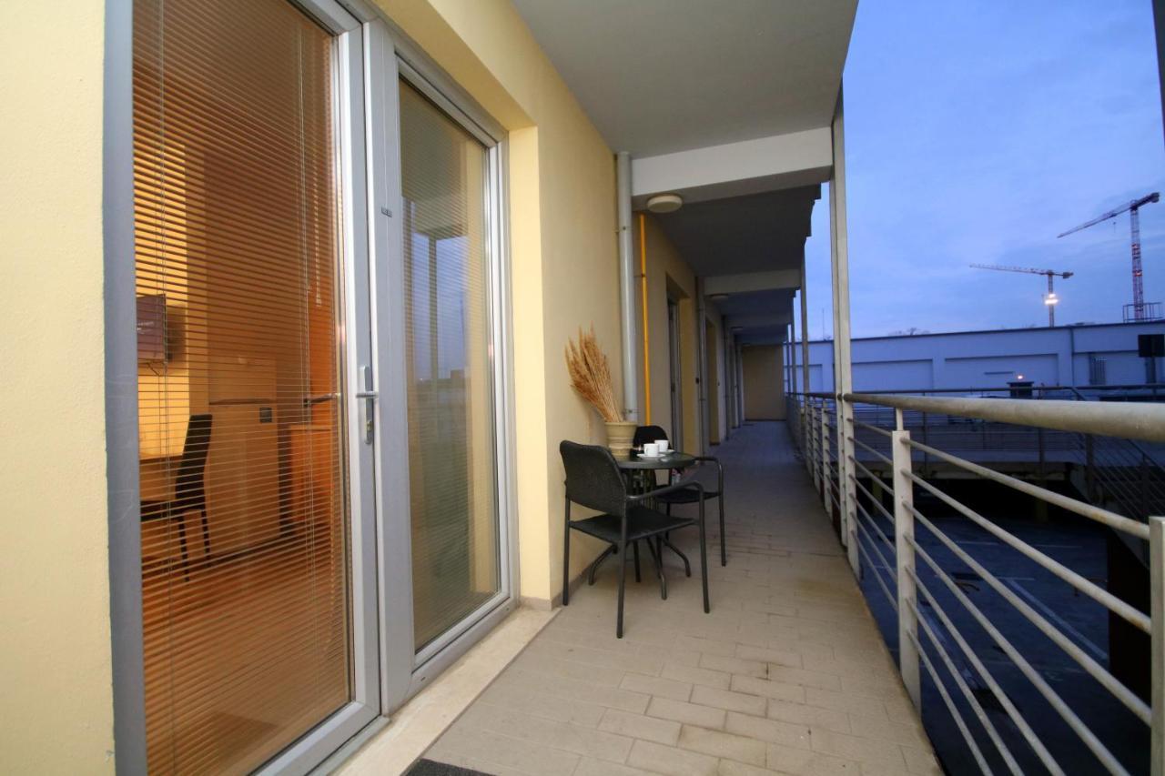 Comfort Residence Timisoara Ngoại thất bức ảnh